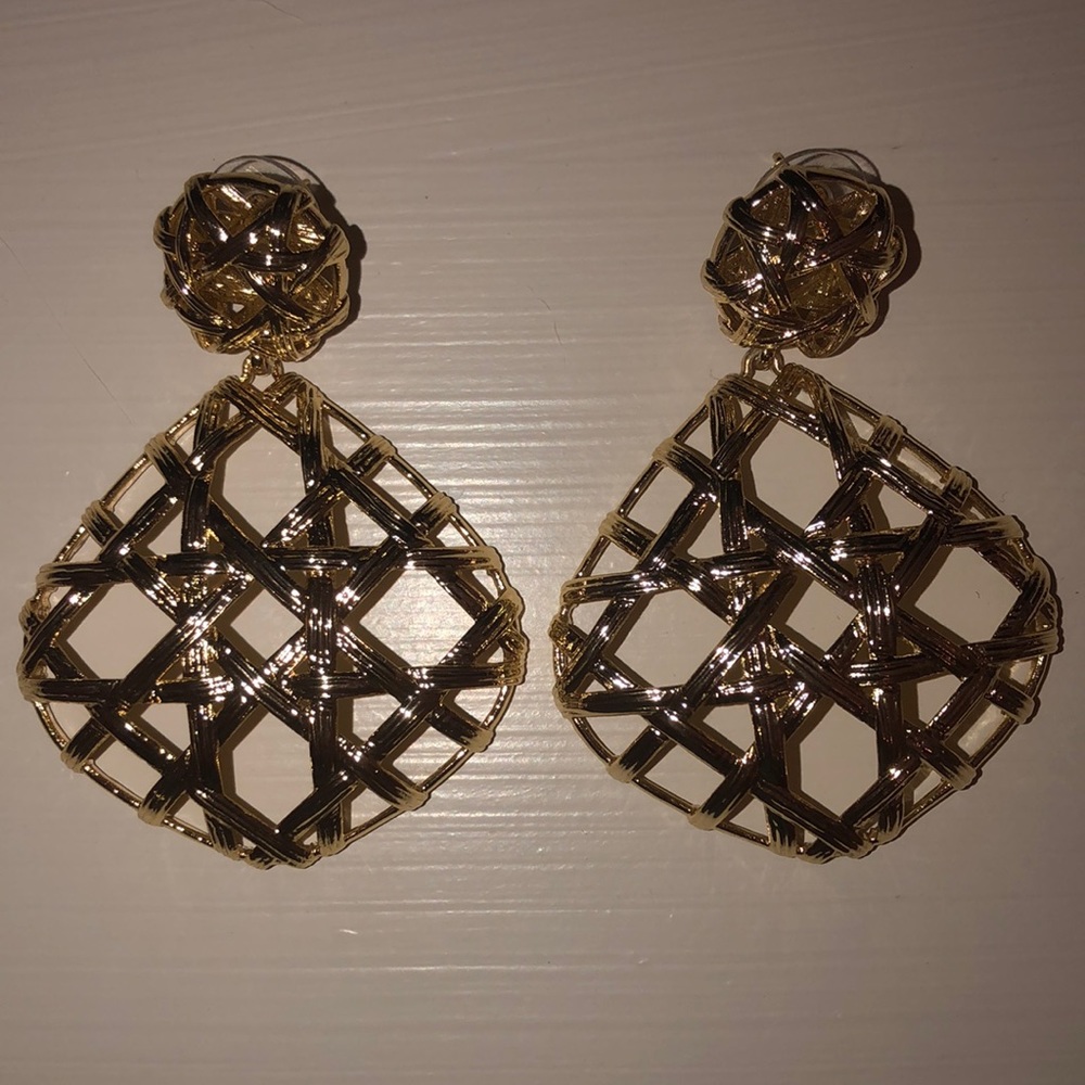 Large Kendra Scott geometric earrings